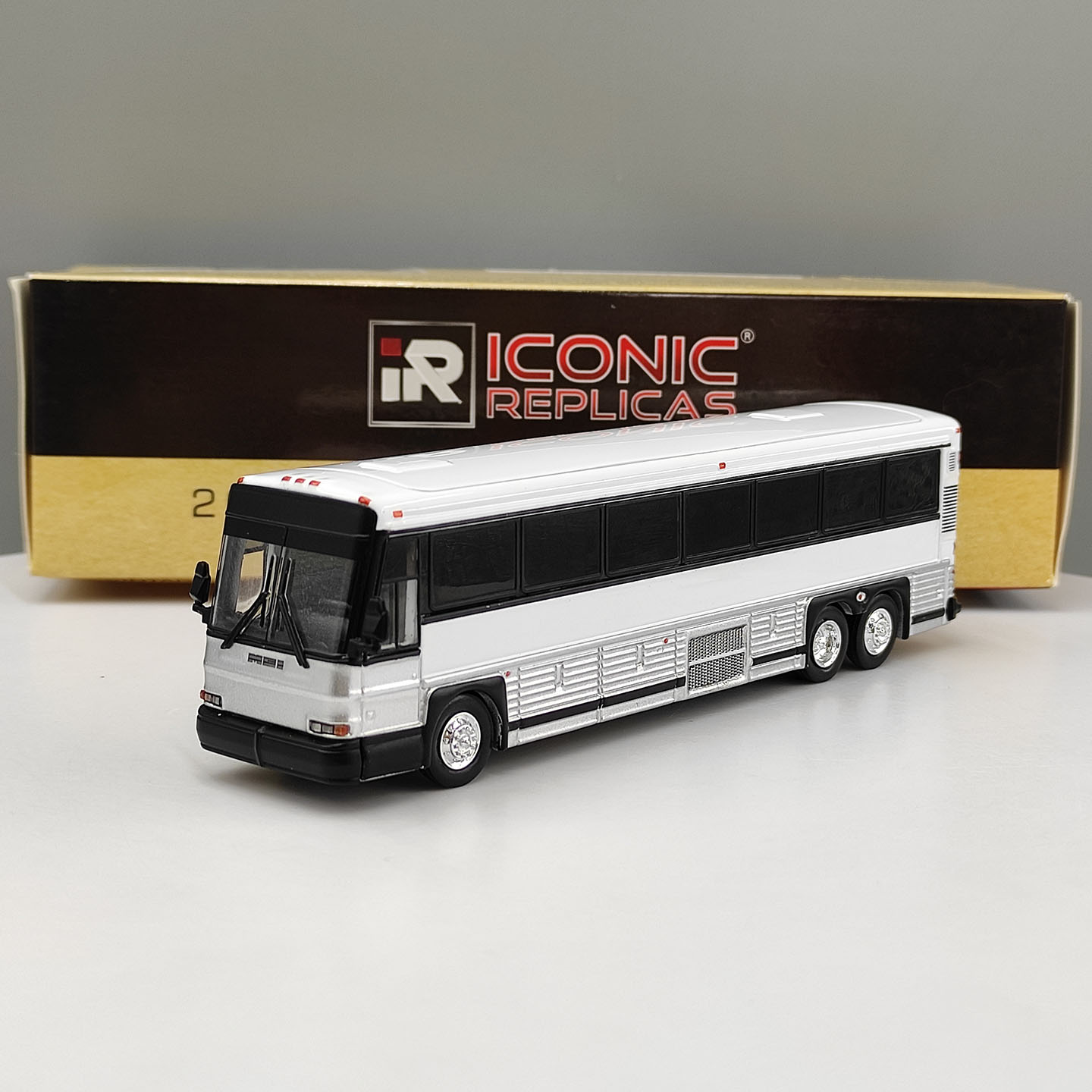 Vintage Collection Haul - Diecast IR 1:87 schaal vintage bus,